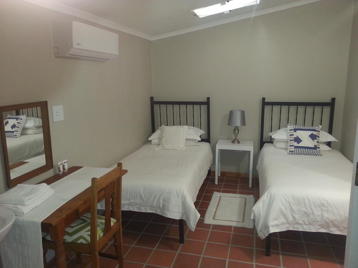 Middelkraal Accommodation Garies 外观 照片